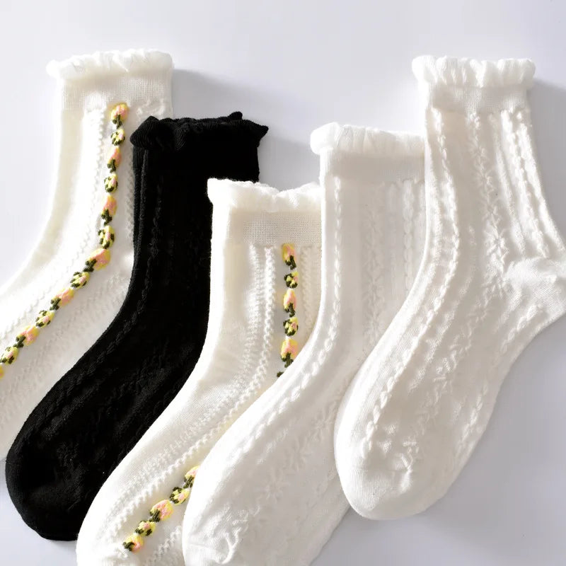Embroidered Floral Crew Socks