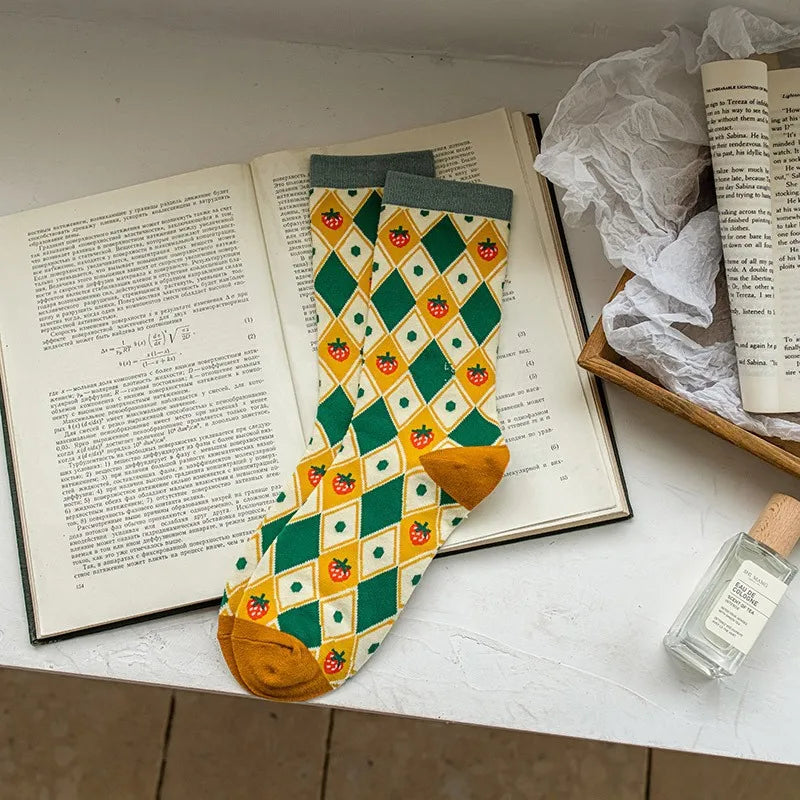 Floral Pattern Cotton-Blend Socks