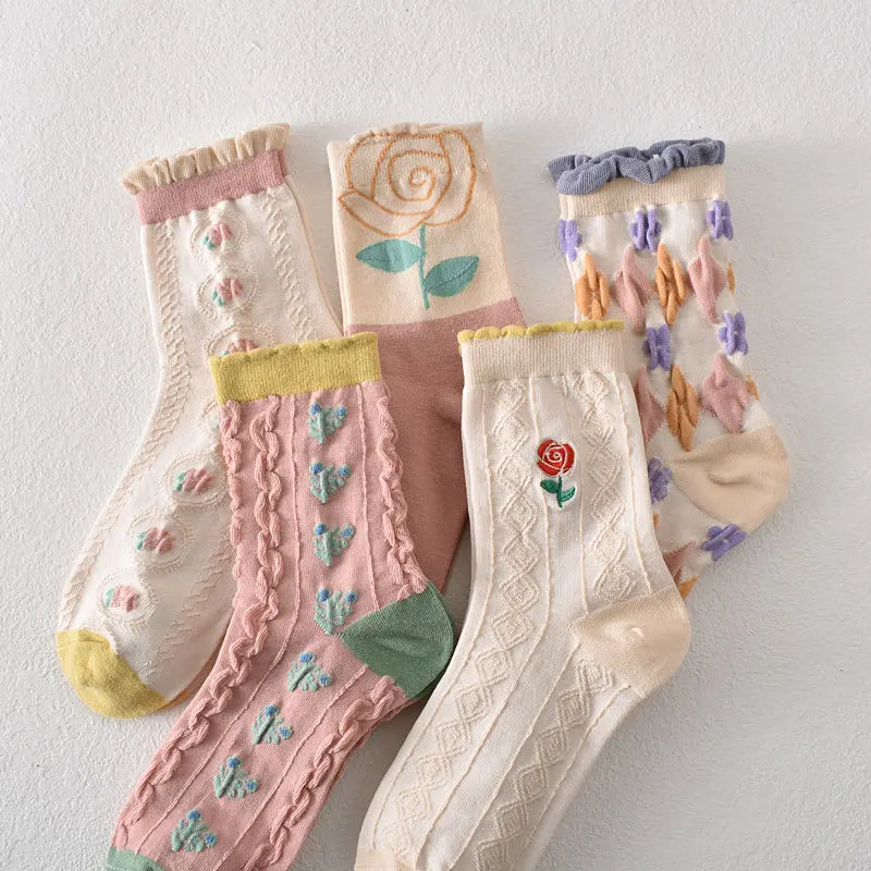 Embroidered Floral Crew Socks