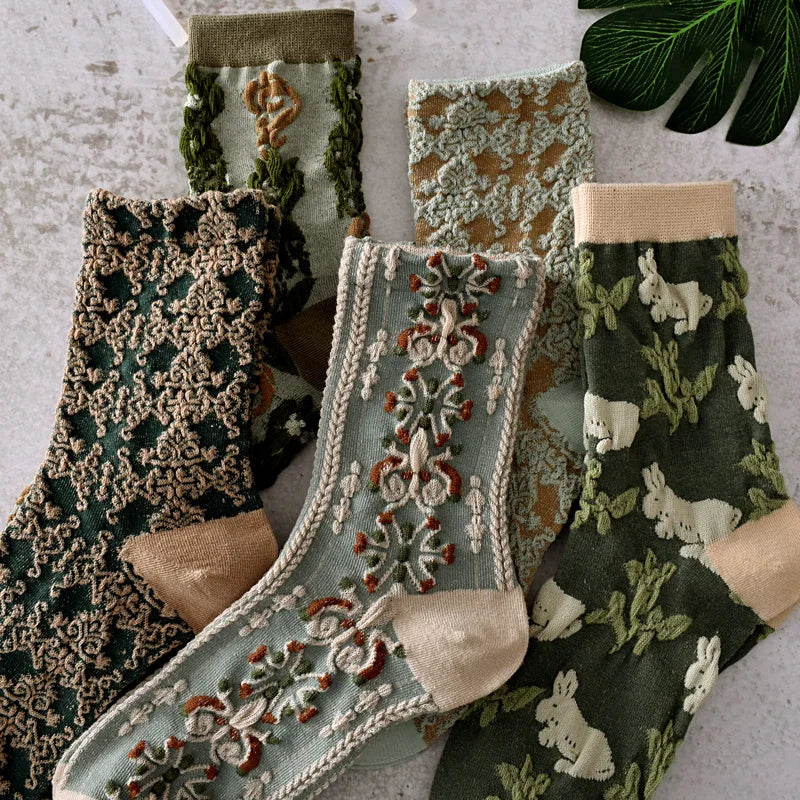Embroidered Floral Crew Socks