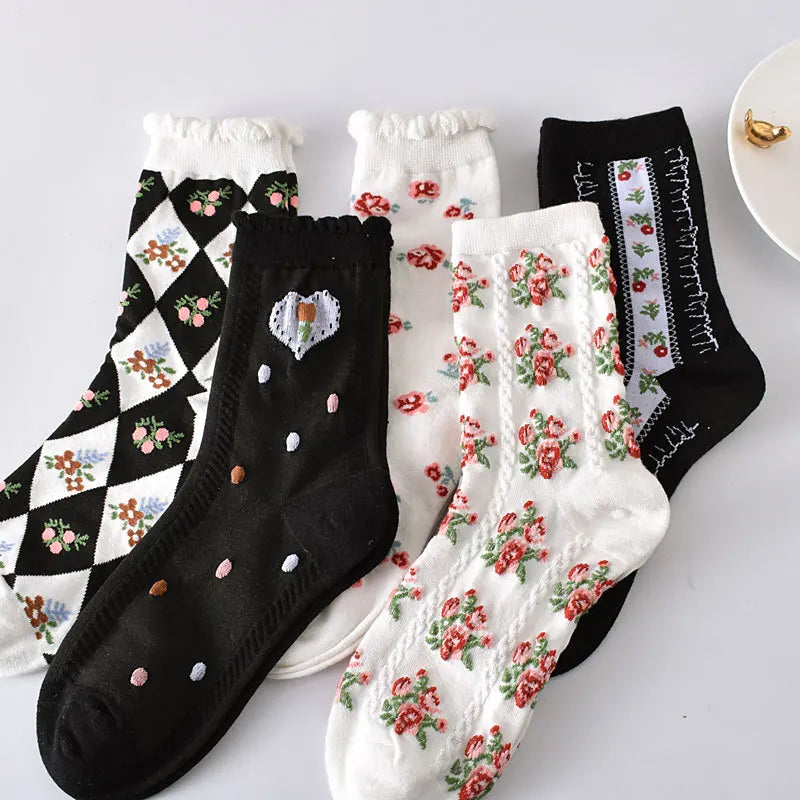 Embroidered Floral Crew Socks