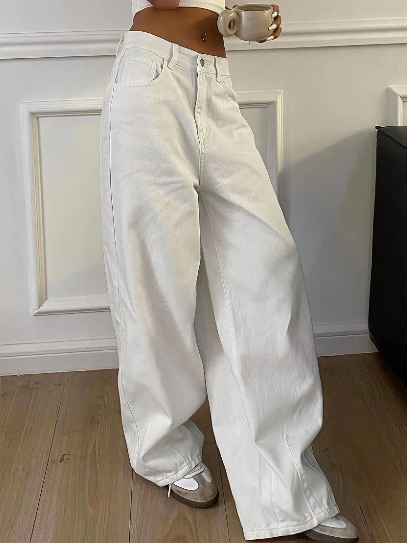 Pleated Wide-Leg Cotton Jeans