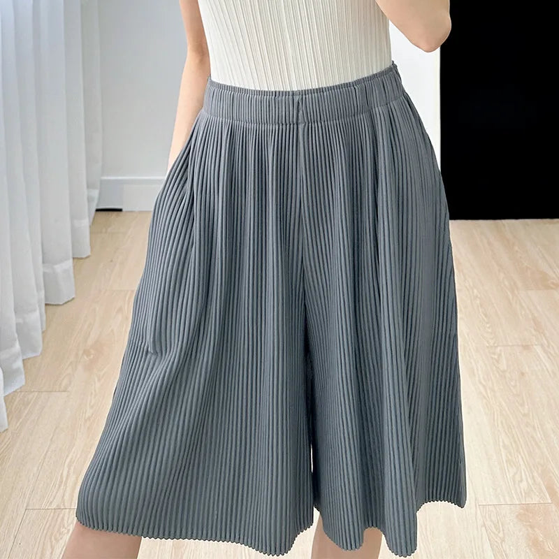 Pleated Wide-Leg Summer Shorts