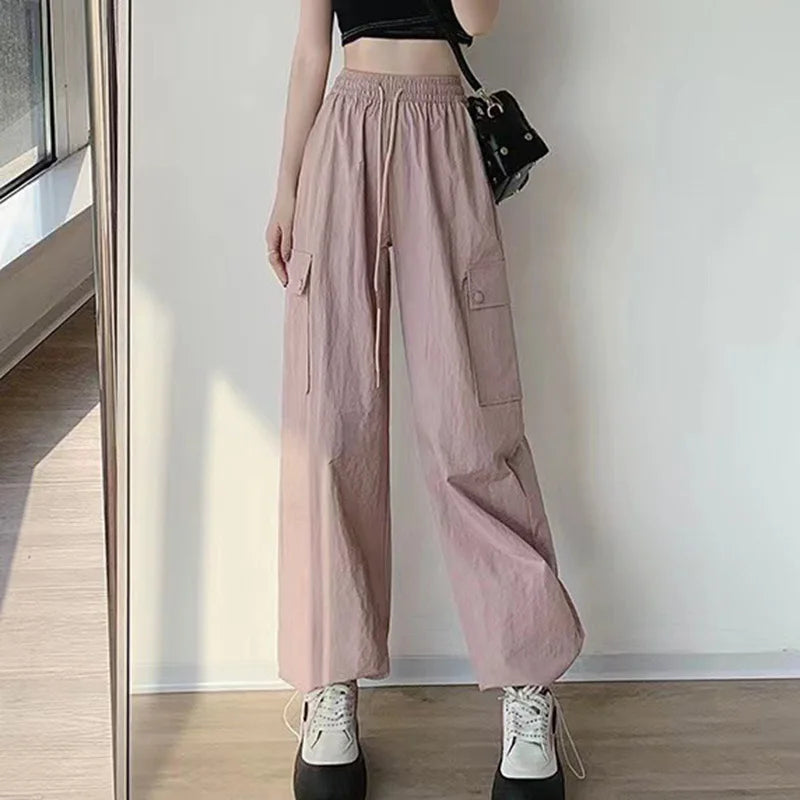 Pocketed Wide-Leg Cargo Pants