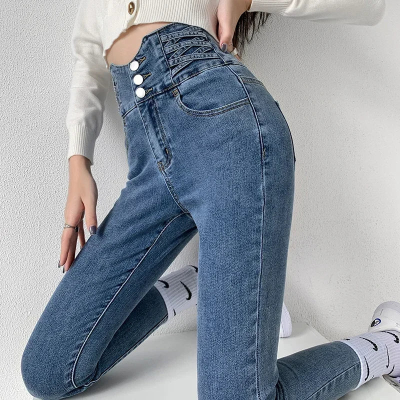 Buttoned Vintage Skinny Jeans