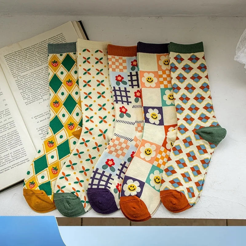 Floral Pattern Cotton-Blend Socks